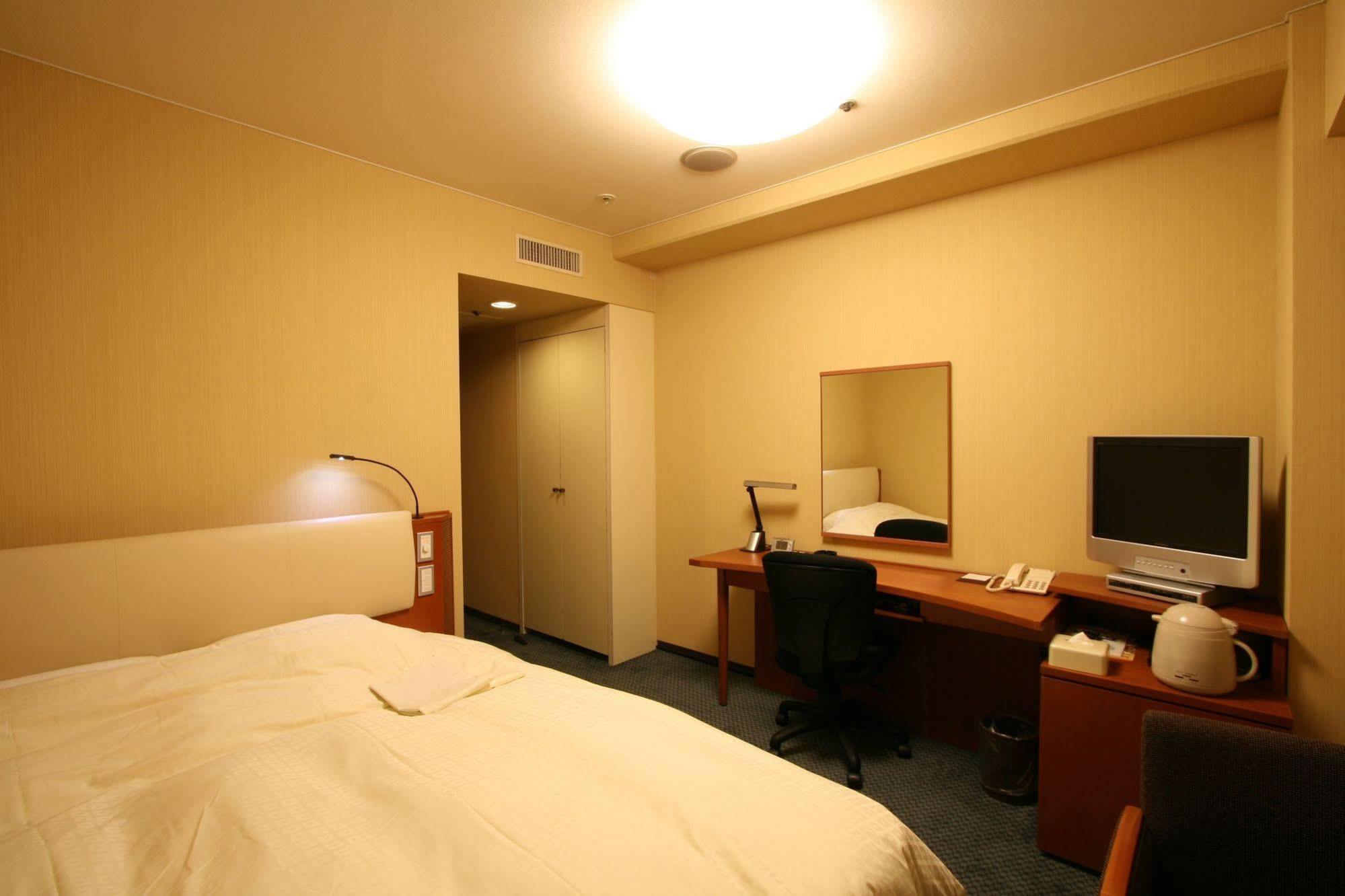 Smile Hotel Sendai-Kokubuncho Exteriör bild
